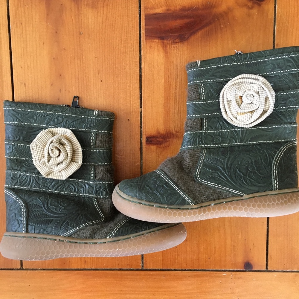 Adorable Livie and Luca Boots